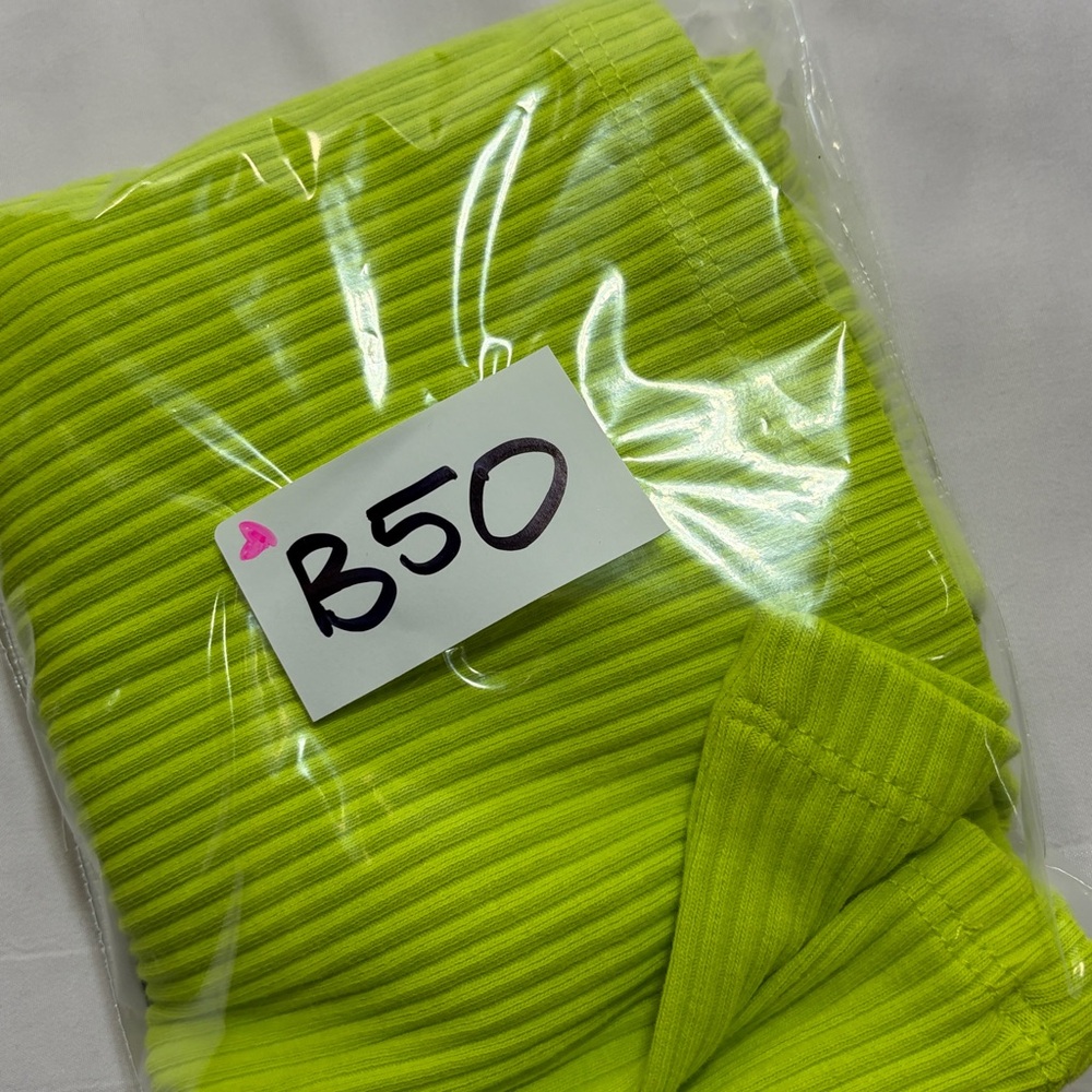Zara girls cropped tank top size 13-14 lime green NWT - Picture 7 of 7